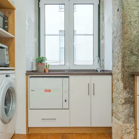Trombeta In Bairro Alto - Apartamento *