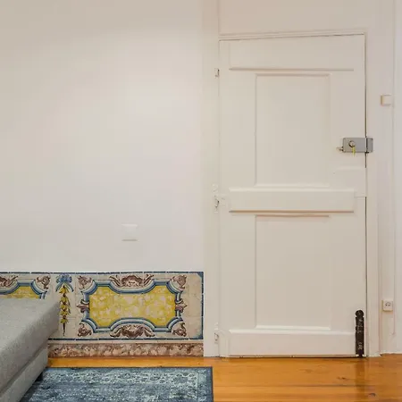 Trombeta In Bairro Alto - Apartamento